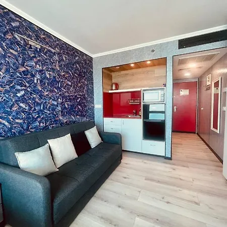 Sea Breeze Studios Netanya Exterior photo