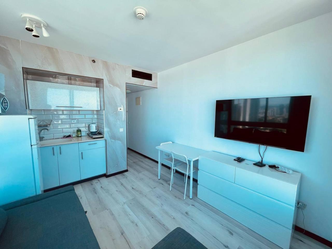 Sea Breeze * Netanya
