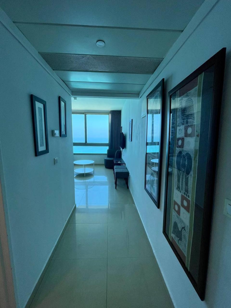 Apartment Sea Breeze