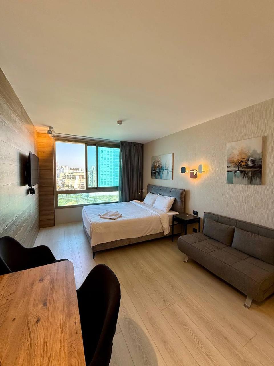 Sea Breeze Apartment