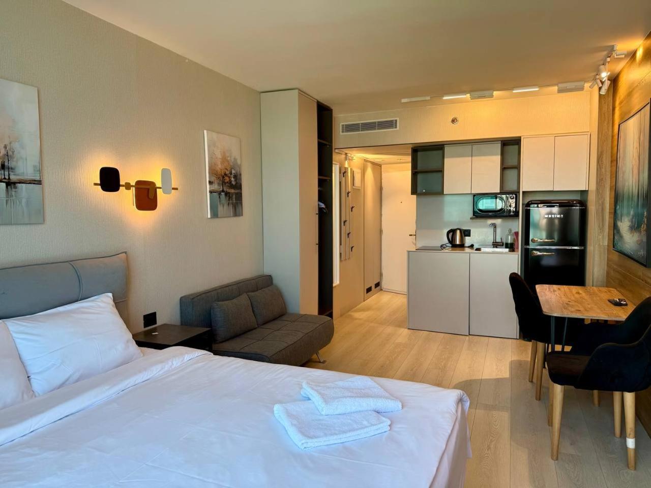Sea Breeze * Netanya